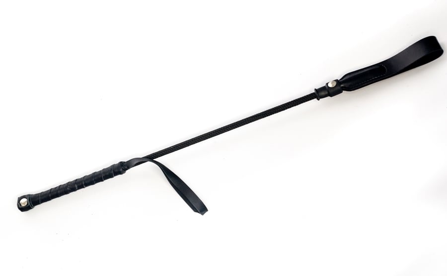Rouge Short Riding Crop | Saints and Sinners